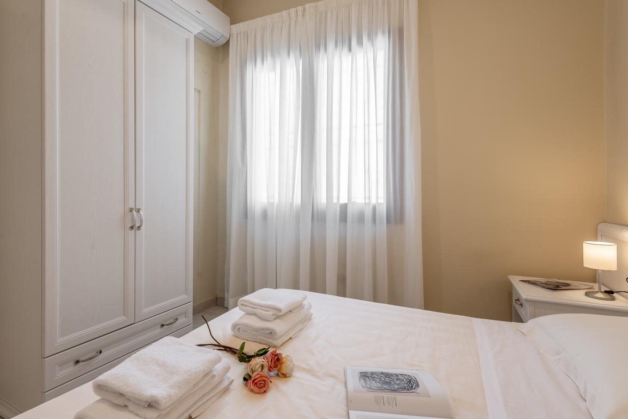 Residence Carra Firenze Bagian luar foto
