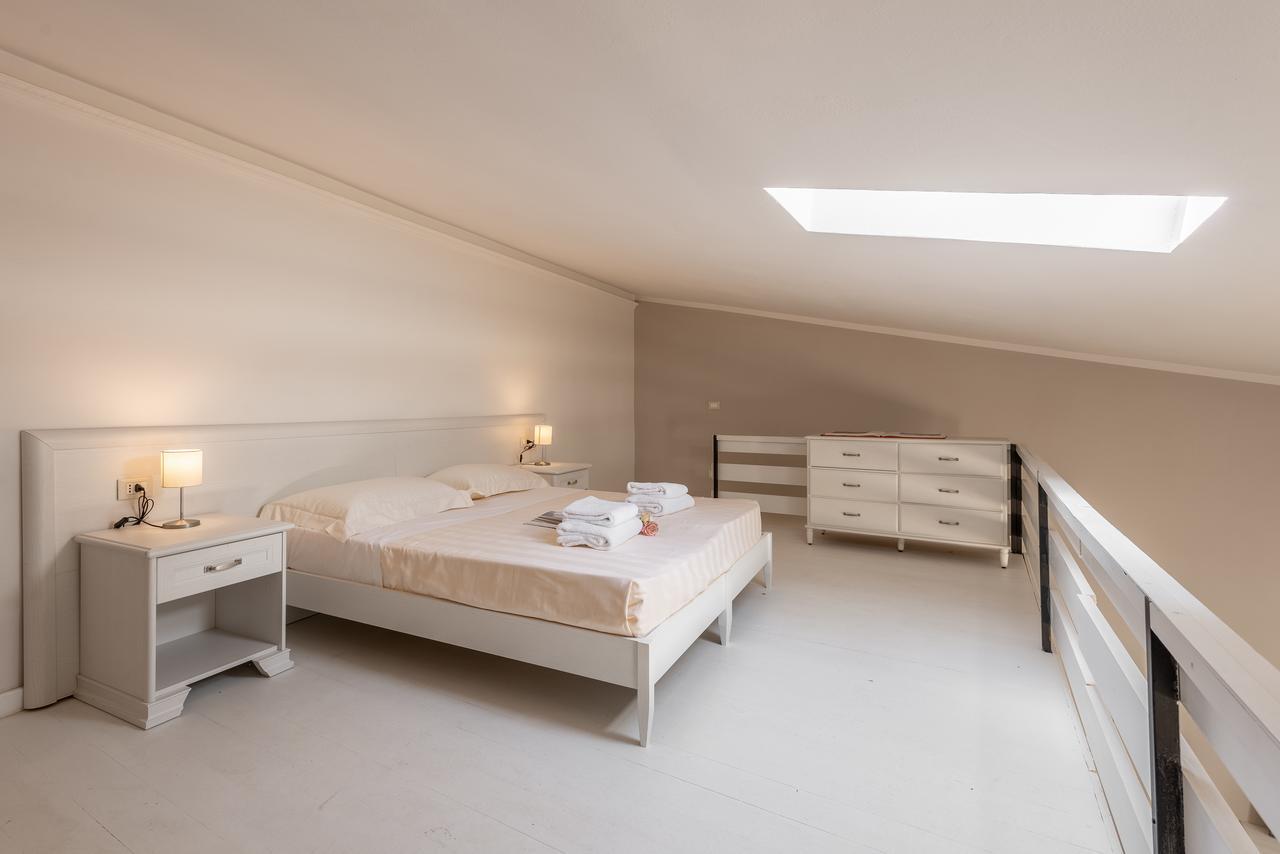 Residence Carra Firenze Bagian luar foto